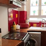 Lovely Apartment In The Heart Of Paris