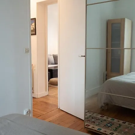 Lovely Apartment In The Heart Of Paris Parigi